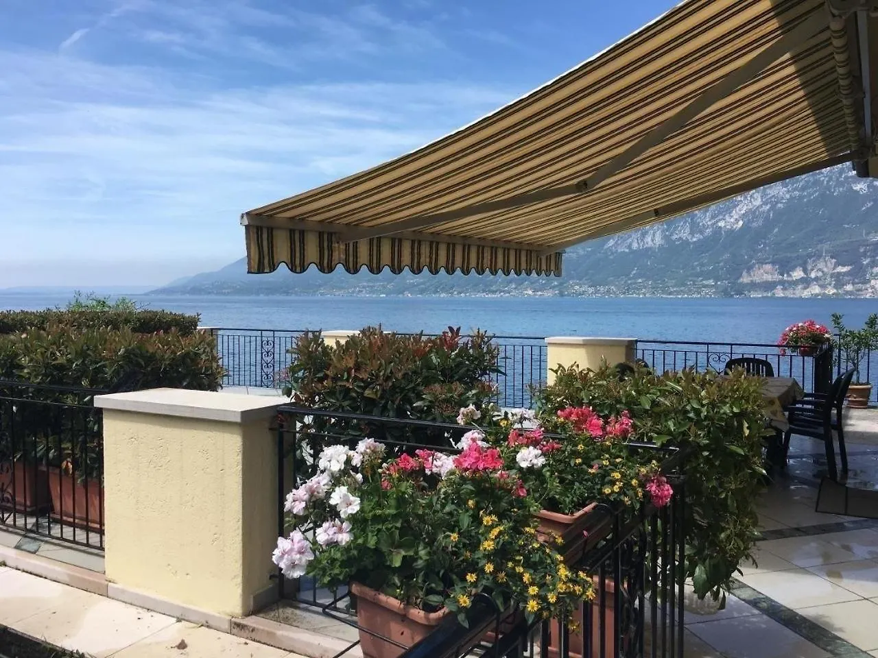 Apartment Charmante Wohnung Casa Cendraia Castelletto Di Brenzone